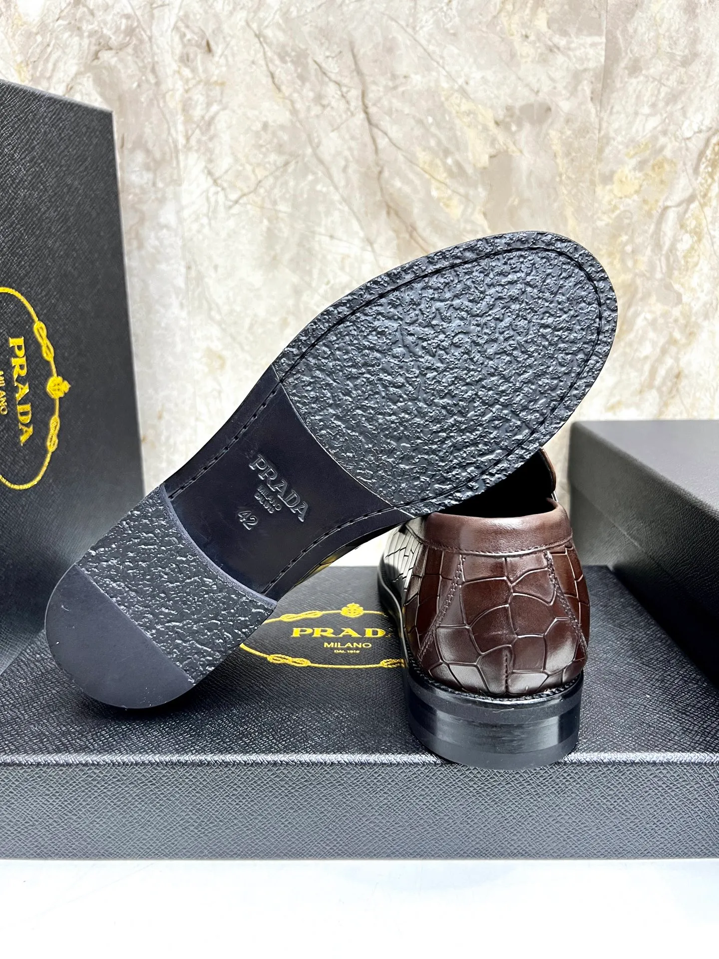 PRADA~ Size: 38-44 (customized 45/46 P: 💰880 P's original official website new high-end men's leather shoes, top-quality original replicas, made of imported open edge beads/calf leather, calf leather breathable lining, original leather outsole!